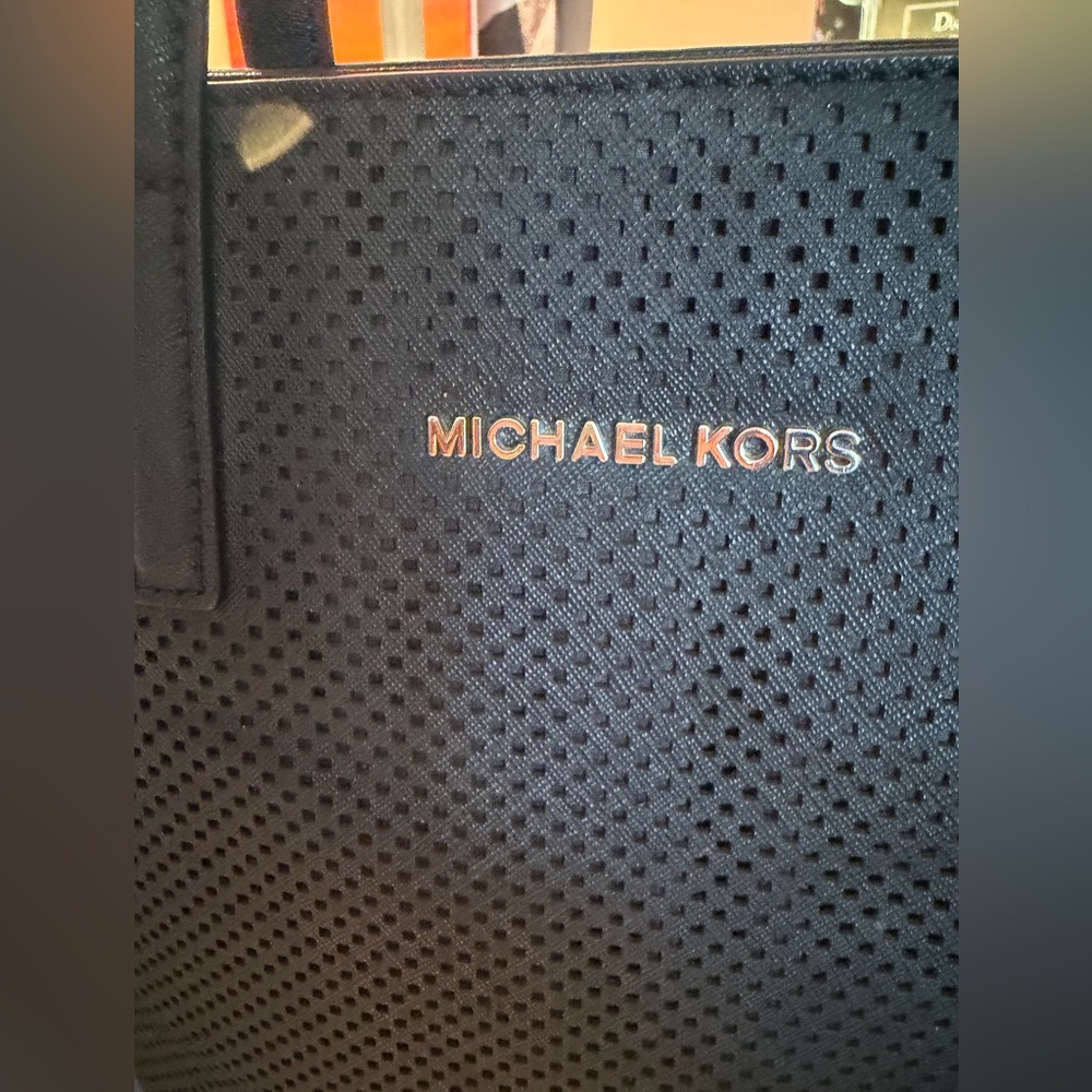 NWOT MICHAEL Michael Kors Hayley North South Tote - Picture 7 of 11